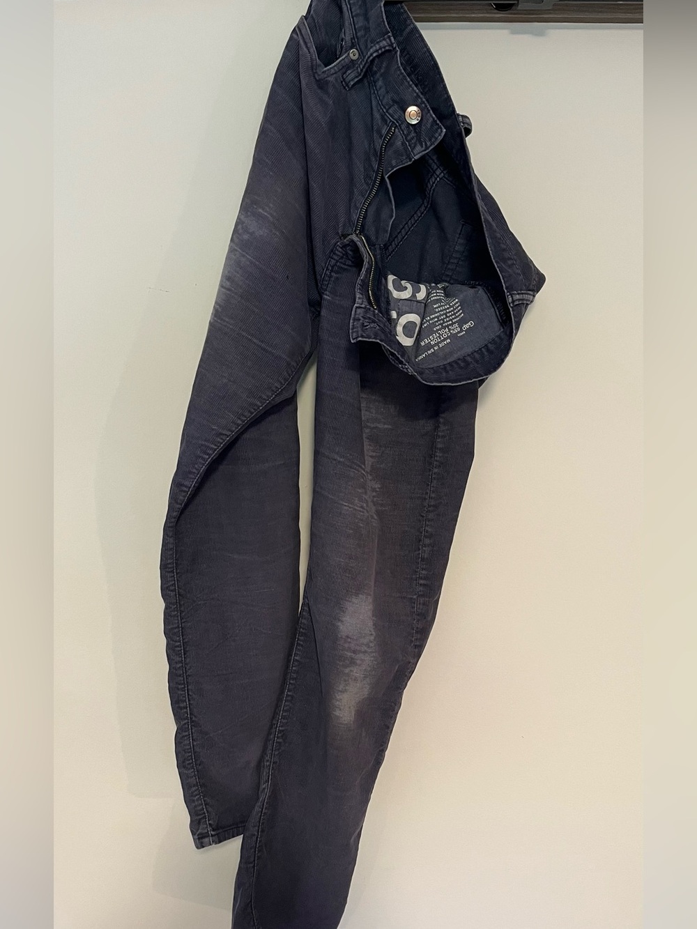 M Gap 1969 Corduroy Navy Pants 31x30 straight